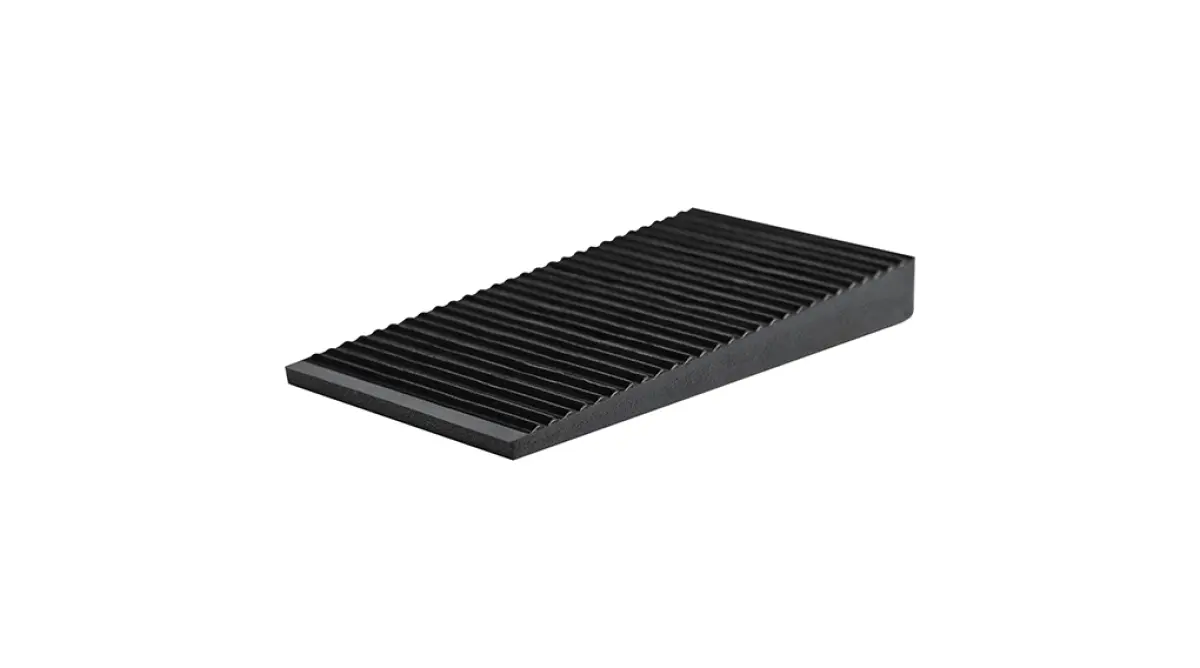 Roberts Laminate wedge expansion spacers