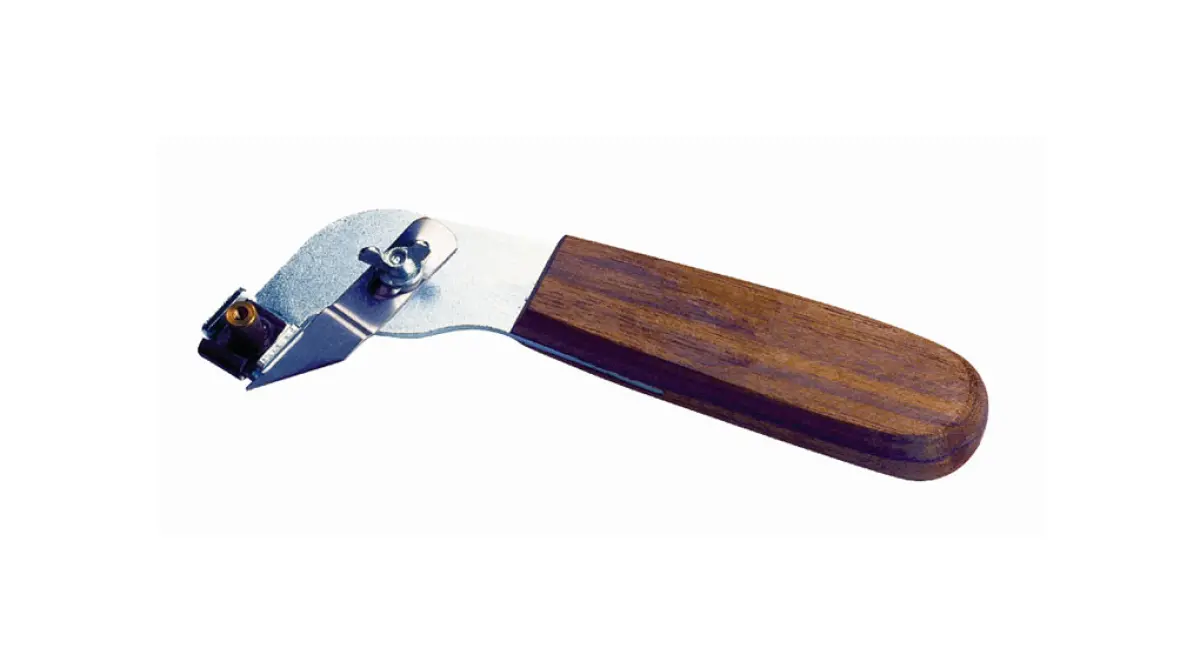 Handmeißel mit 3 Klingen